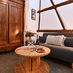 Soon - Le Loft Apartment
